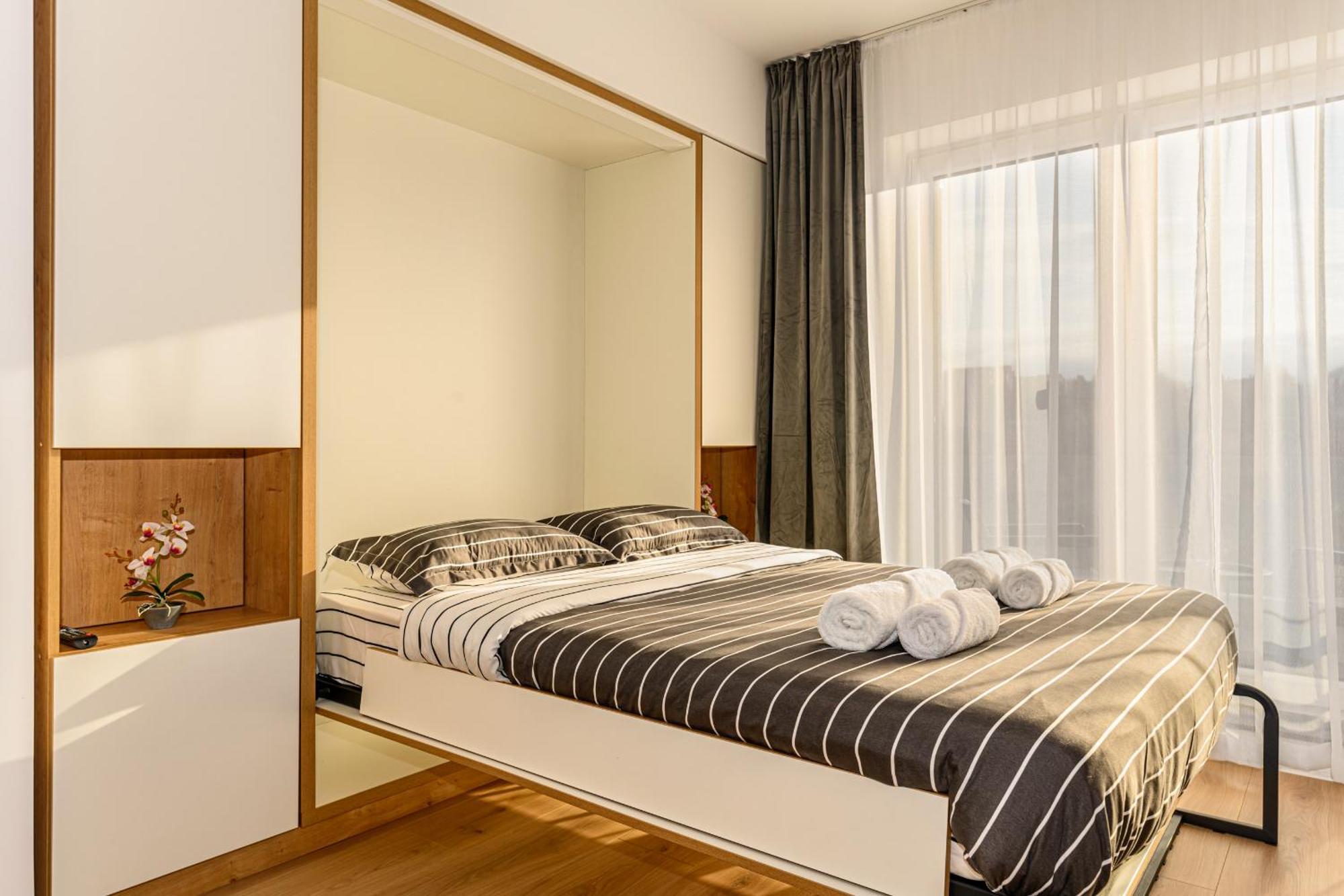 Luxury Landing Apartments Complex Qualis Μπρασόβ Εξωτερικό φωτογραφία
