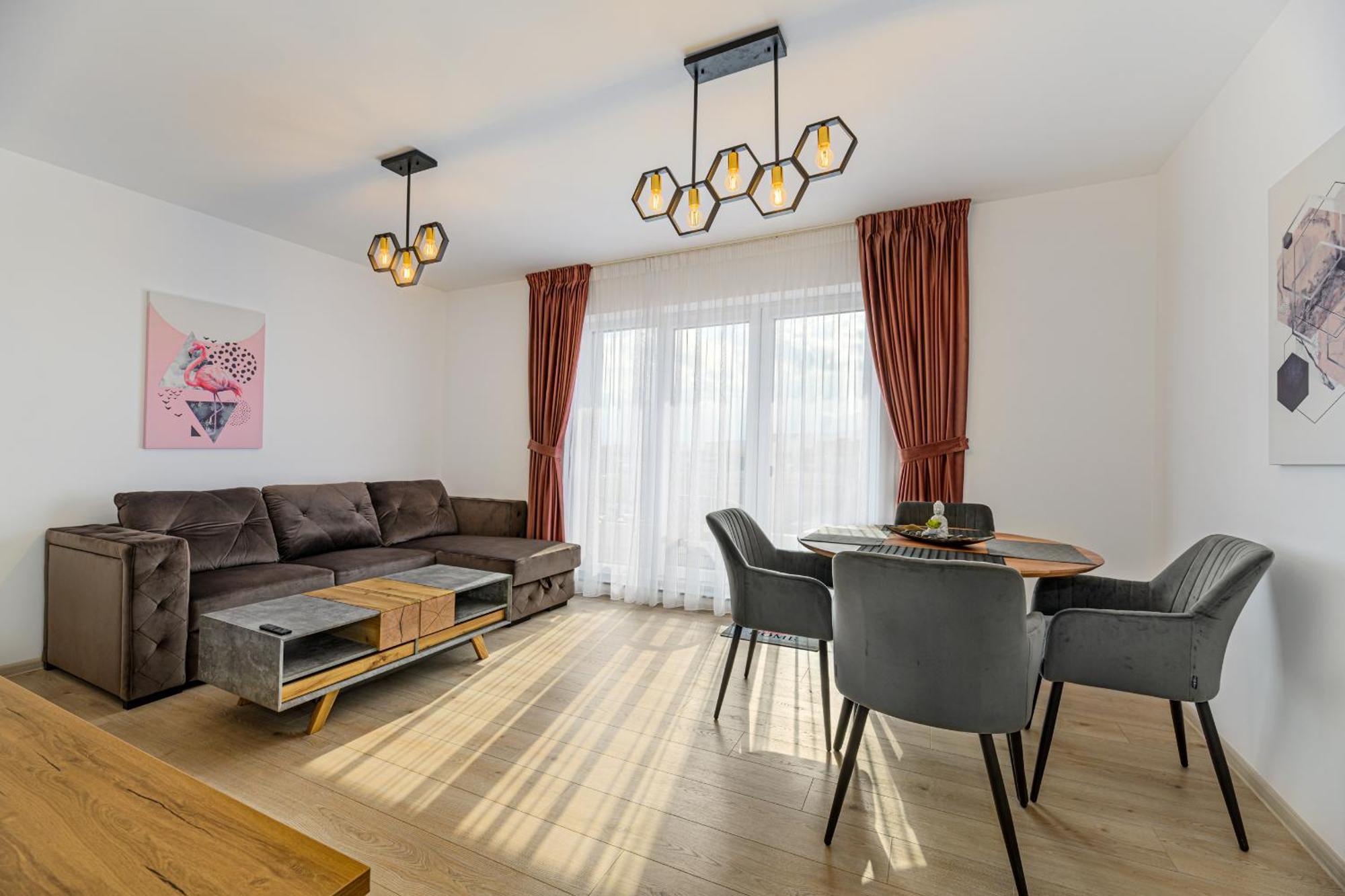Luxury Landing Apartments Complex Qualis Μπρασόβ Εξωτερικό φωτογραφία