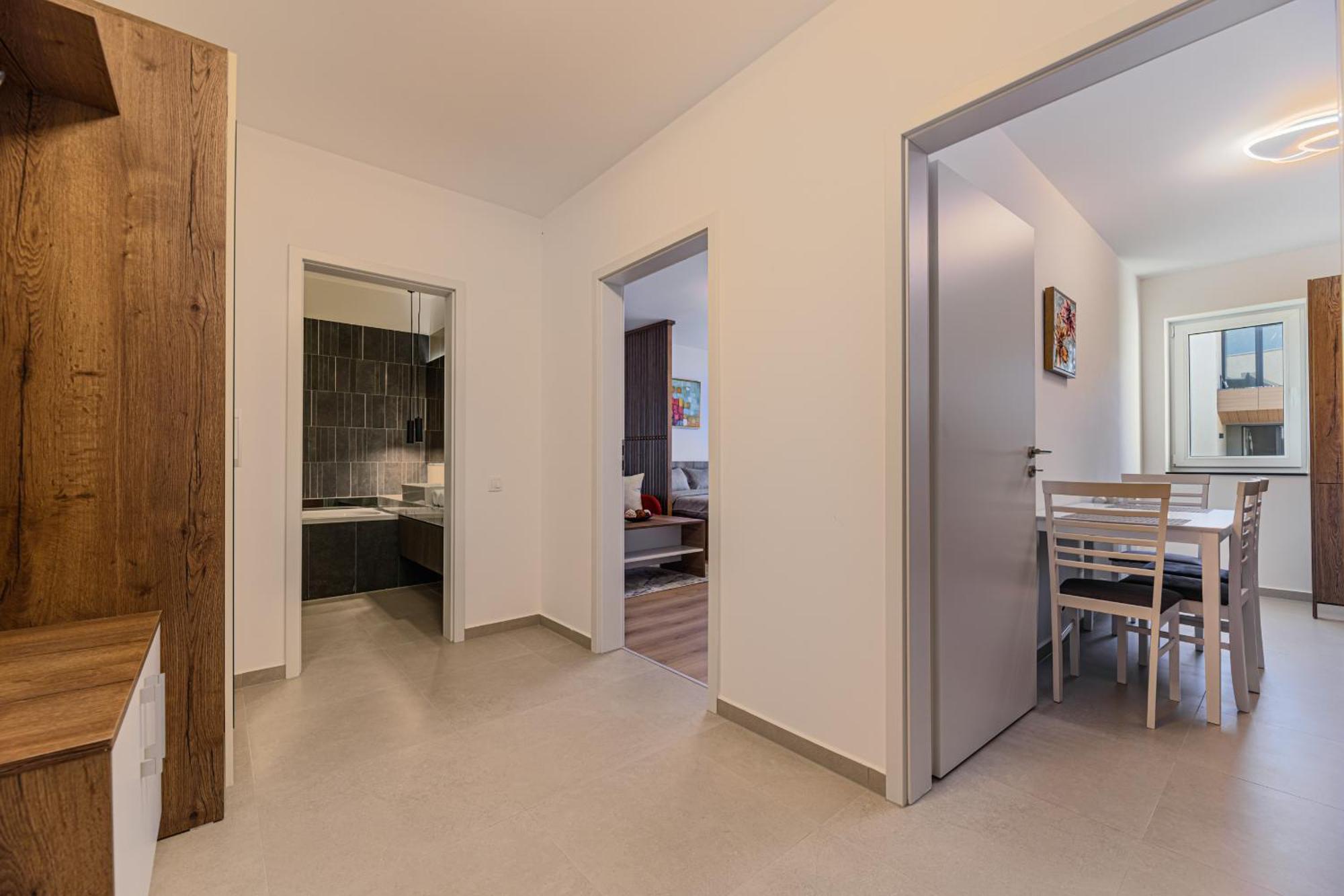 Luxury Landing Apartments Complex Qualis Μπρασόβ Εξωτερικό φωτογραφία